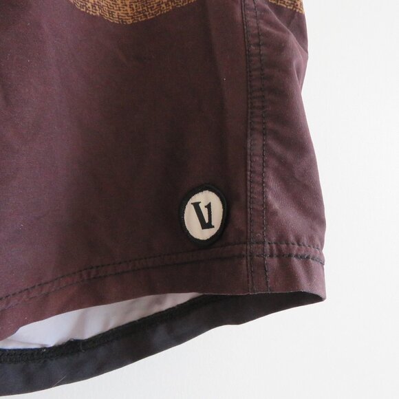 VUORI Kore Shorts in Brown Canyon Texture Athleisure Workout Gorpcore Gym Size L - Picture 7 of 14
